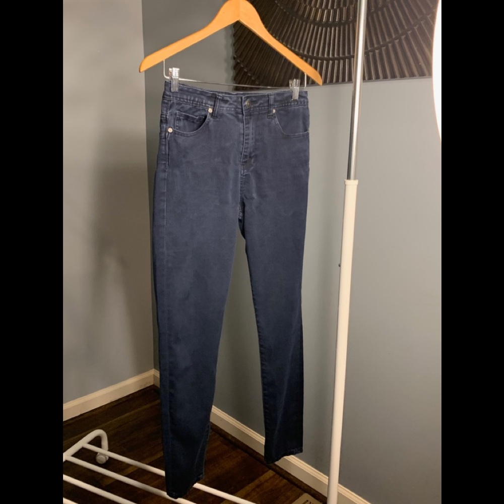 Delia’s Jean pants